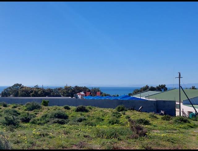 LAND FOR SALE IN SANDY POINT